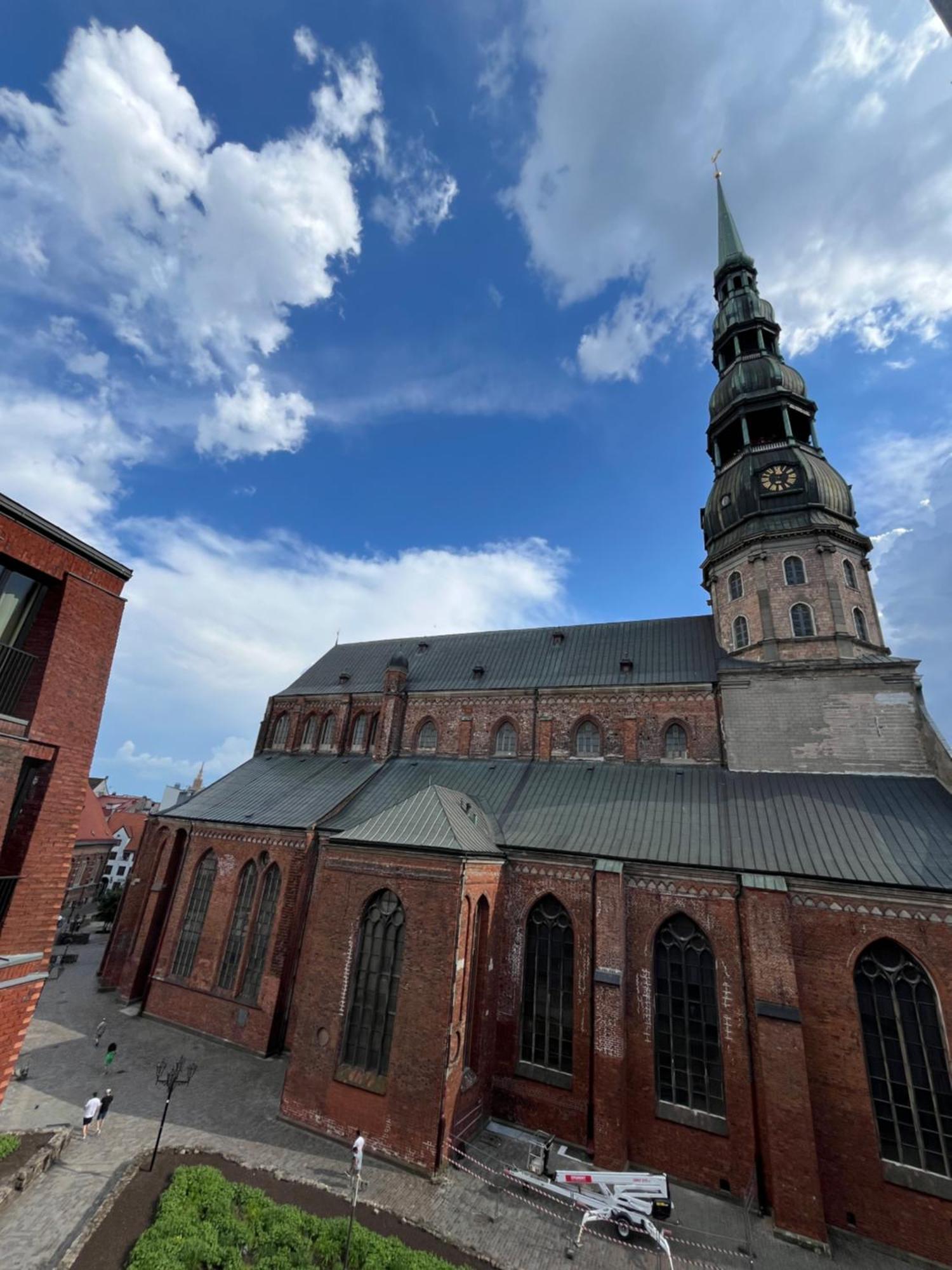 Besthomeriga Buitenkant foto